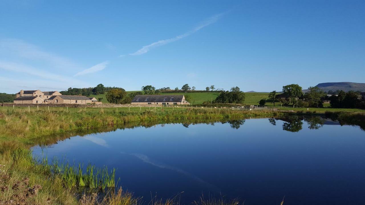 קירקבי סטפן Keld Barn, Low Ploughlands Holiday Lets מראה חיצוני תמונה